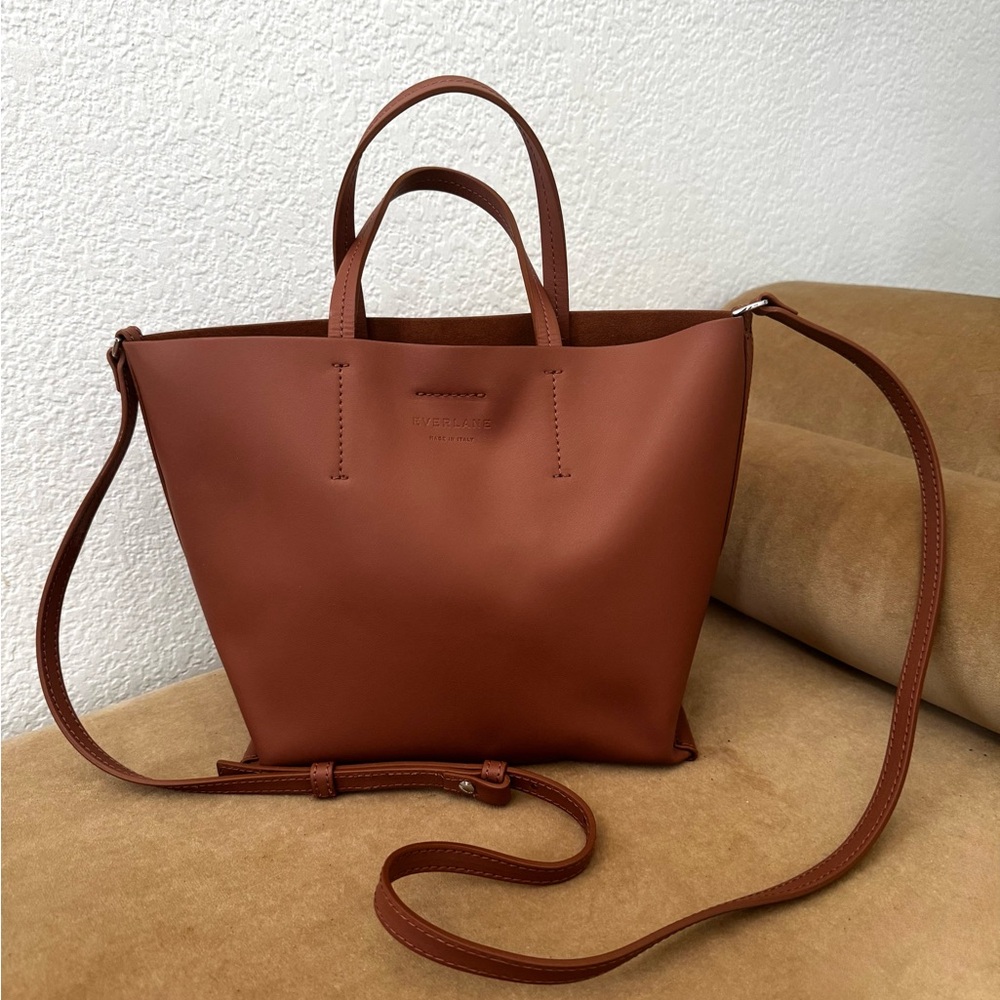 NWOT Everlane The Luxe Italian Leather Crossbody Cognac